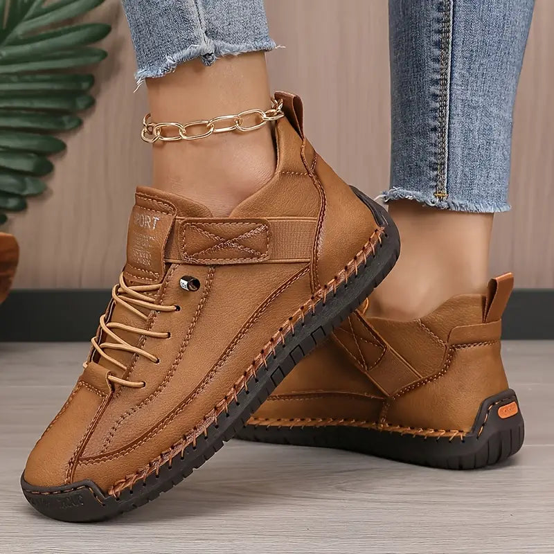 Mia – Comfortable &amp; Pain-Free Orthopaedic Sneakers