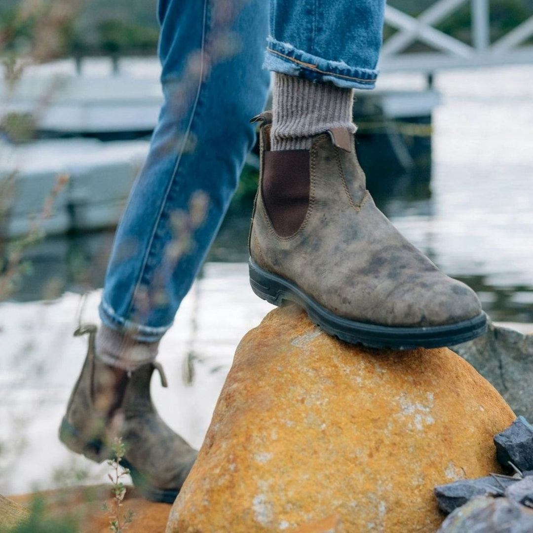 Men's Pull-Tab Leather Chelsea Boots
