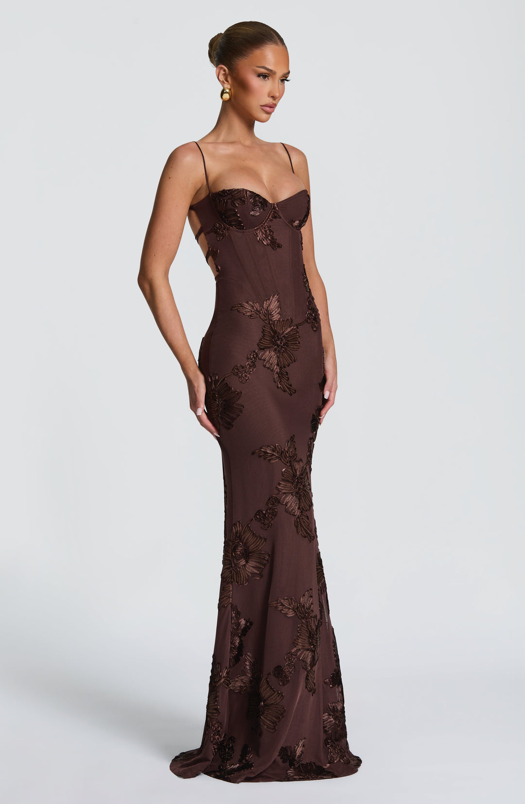 Elara | Structured elegance with exclusive details