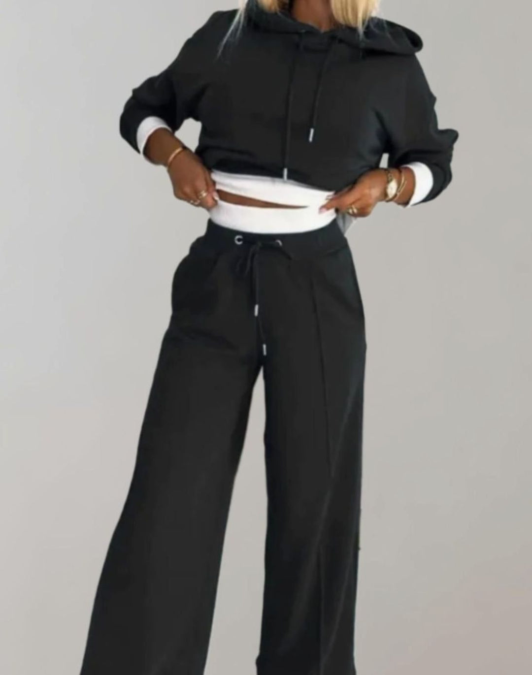 Women's Crop Hoodie Tracksuit Set Wide-Leg Drawstring Trousers - Black