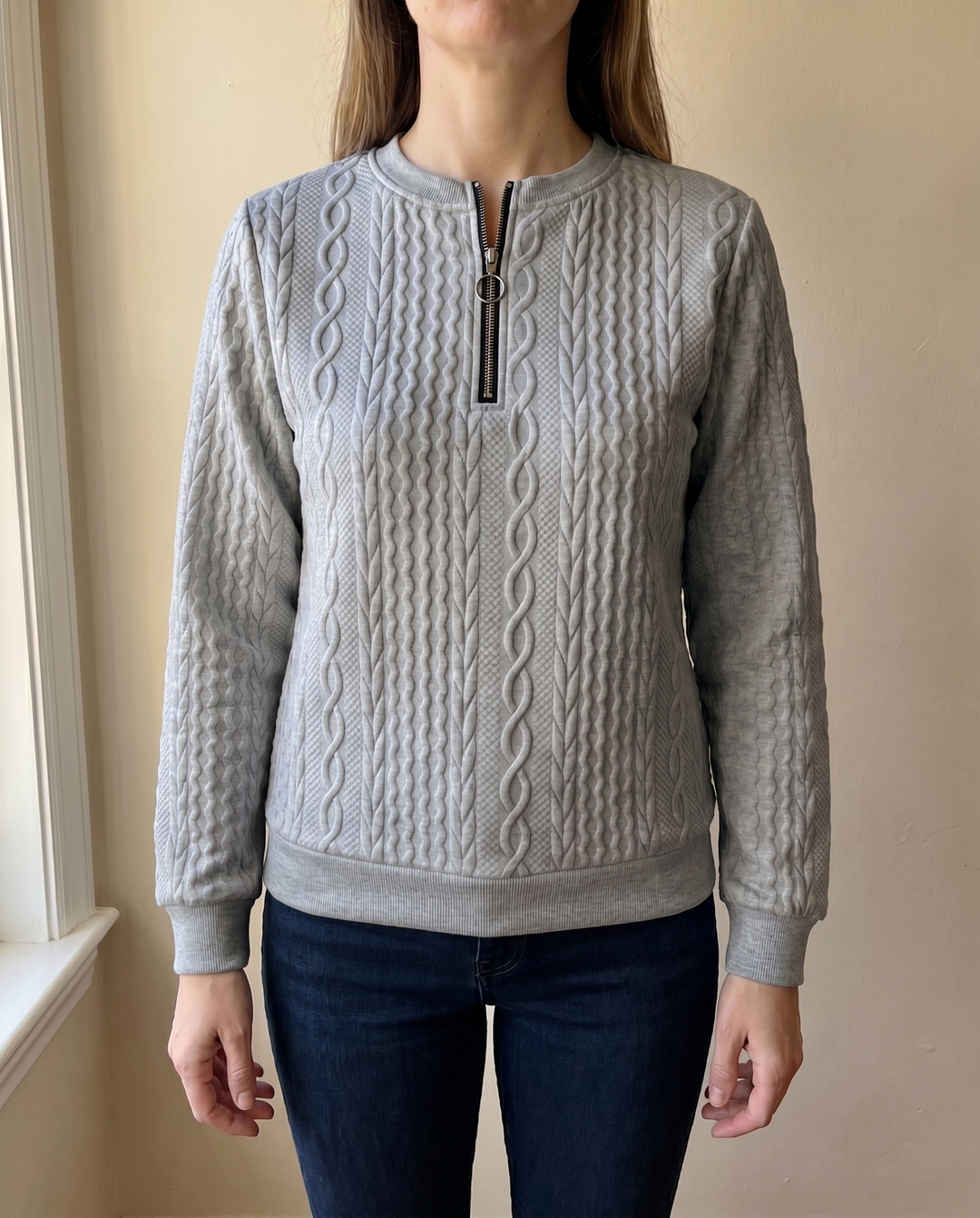 Textured Zipper Sweatshirt – Stylish &amp; Comfy